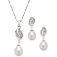 Cubic Zirconia Penda...